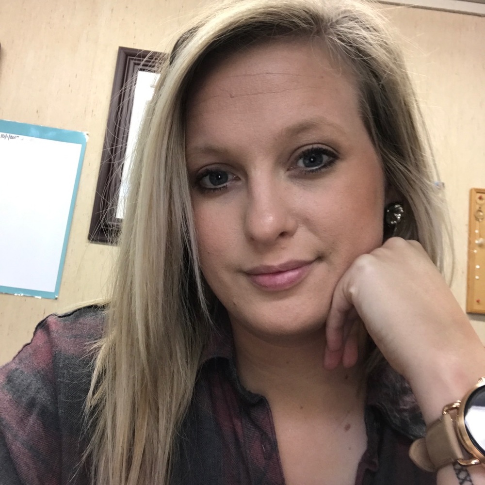Meet your Posher, Hannah